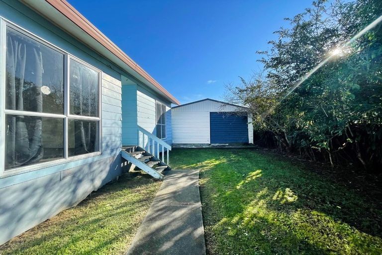 Photo of property in 20 Penion Drive, Flat Bush, Auckland, 2023
