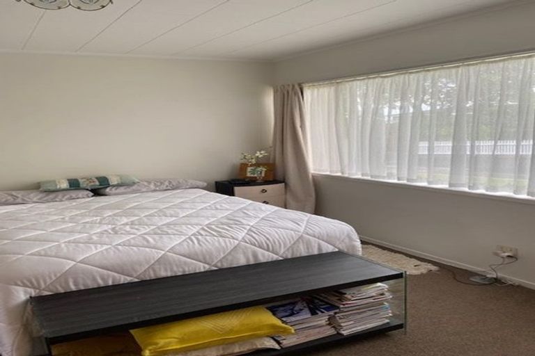 Photo of property in 2/13 Walter Street, Hauraki, Auckland, 0622