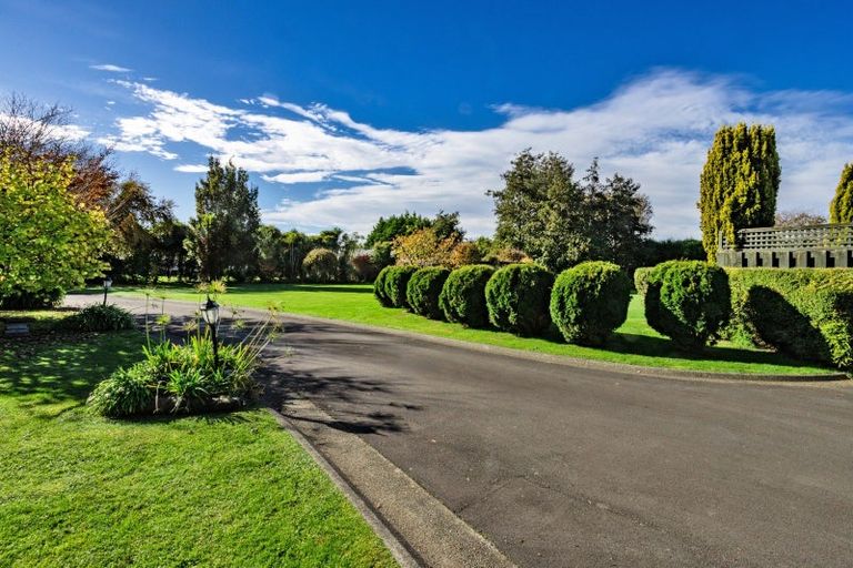 Photo of property in 22 Raeburn Avenue, Otatara, Invercargill, 9879