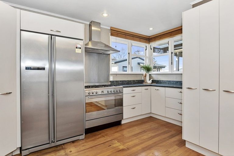 Photo of property in 83 Bryant Road, St Andrews, Hamilton, 3200