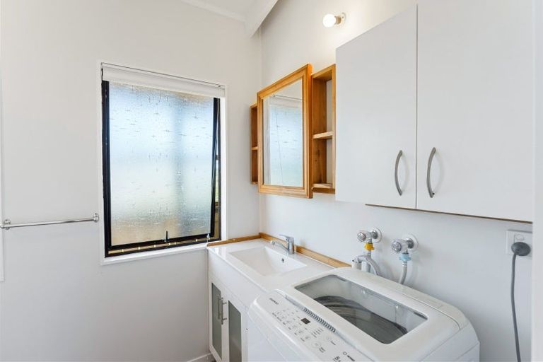 Photo of property in 19 Dixie Street, Te Horo Beach, Otaki, 5581