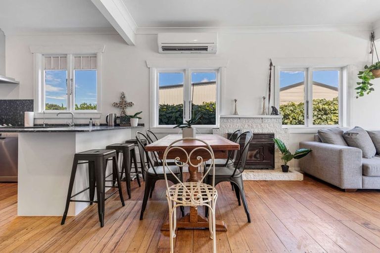 Photo of property in 8 Wilson Road South, Waihi Beach, 3611