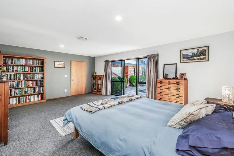 Photo of property in 12 Dawn Place, Kirwee, Darfield, 7571