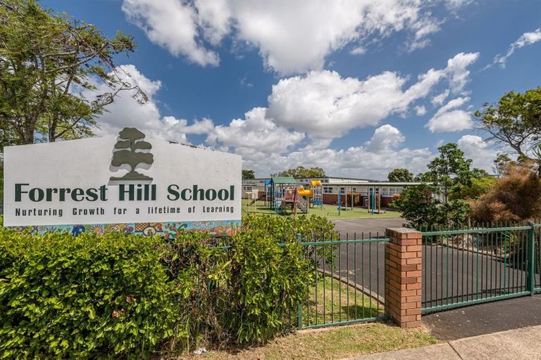 Photo of property in 3/9 Tristram Avenue, Forrest Hill, Auckland, 0620