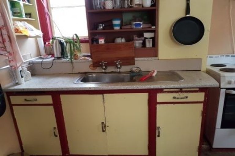 Photo of property in 58 Honiana Te Puni Street, Aro Valley, Wellington, 6021