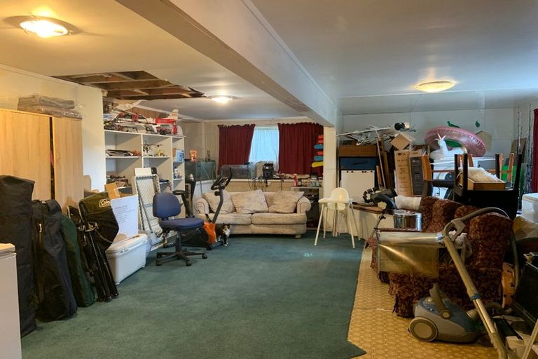 Photo of property in 8a Mountain Road, Morningside, Whangarei, 0110