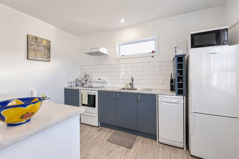 Photo of property in 109 Wattle Place, Whangamata, 3620