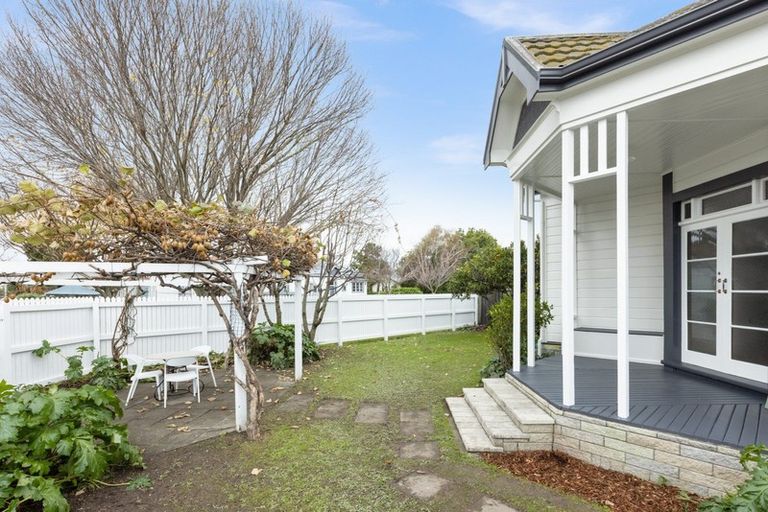 Photo of property in 107 Grays Road, Saint Leonards, Hastings, 4120