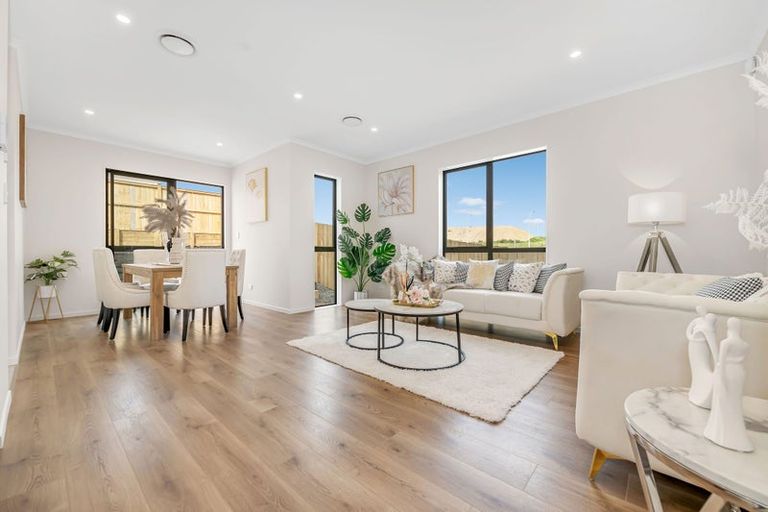 Photo of property in 32 Hermitage Street, Flat Bush, Auckland, 2019