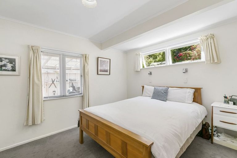 Photo of property in 156 Owhiro Bay Parade, Owhiro Bay, Wellington, 6023