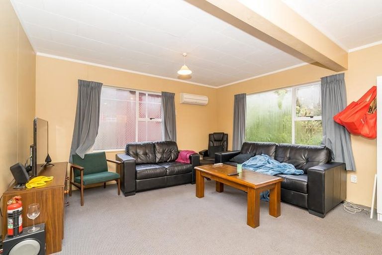 Photo of property in 31f Duke Street, North Dunedin, Dunedin, 9016