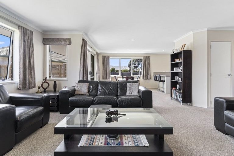 Photo of property in 98 Grenada Street, Mount Maunganui, 3116