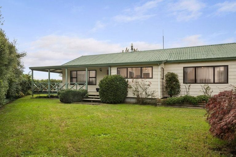 Photo of property in 9 Mcclean Place, Ngatea, 3503