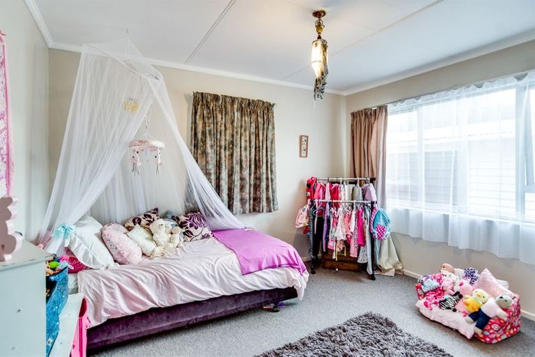 Photo of property in 2 Jellicoe Place, Tamatea, Napier, 4112