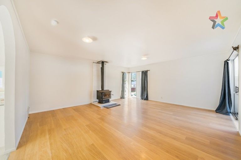 Photo of property in 38 Enfield Street, Wainuiomata, Lower Hutt, 5014