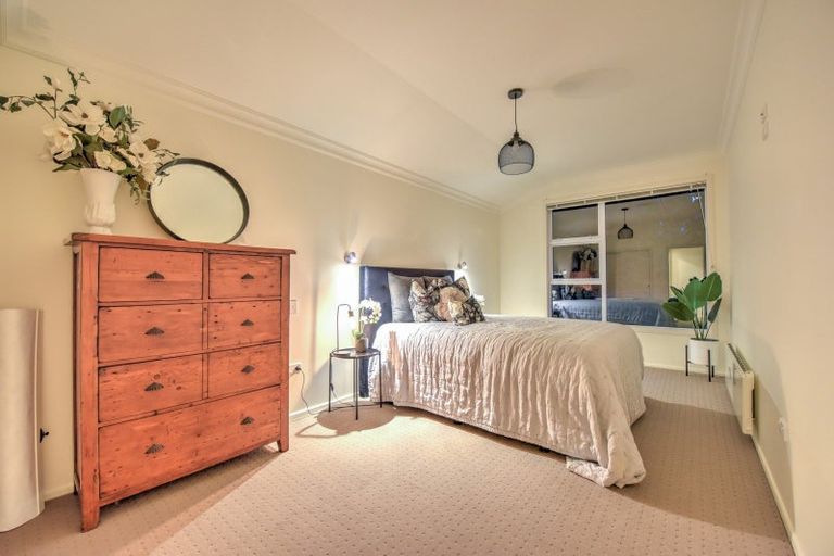 Photo of property in 25 Garnet Street, Gore, 9710