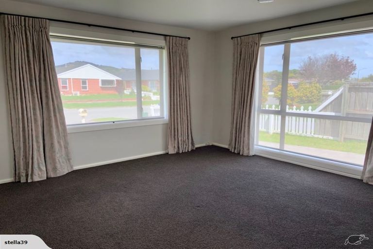 Photo of property in 9 Roberta Drive, Somerfield, Christchurch, 8024