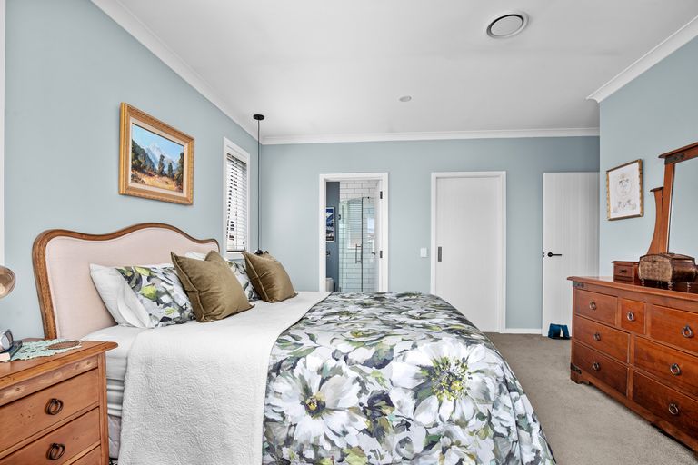 Photo of property in 1 Walker Place, Alexandra, 9320