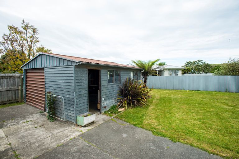 Photo of property in 9 Porter Street, Outer Kaiti, Gisborne, 4010