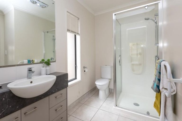 Photo of property in 50 Cyril French Drive, Flat Bush, Auckland, 2016