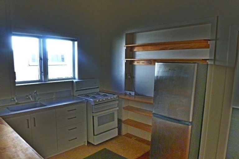 Photo of property in 30 Rhodes Street, Newtown, Wellington, 6021