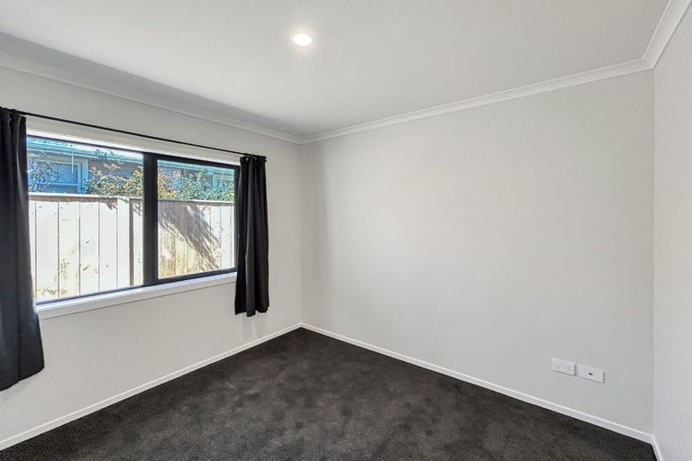 Photo of property in 12a Norwich Place, Awapuni, Palmerston North, 4412
