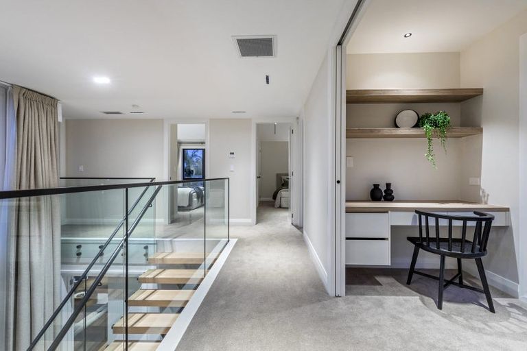 Photo of property in 1a Tiri Road, Takapuna, Auckland, 0620