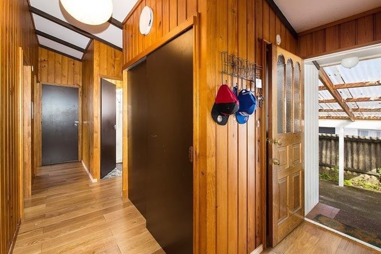 Photo of property in 8 Keldale Place, Forrest Hill, Auckland, 0620