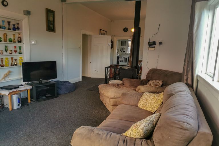 Photo of property in 14 Dacia Street, Lumsden, 9730