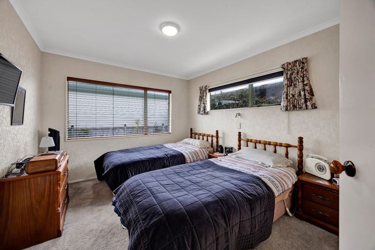 Photo of property in 2/219 Mangorei Road, Merrilands, New Plymouth, 4312