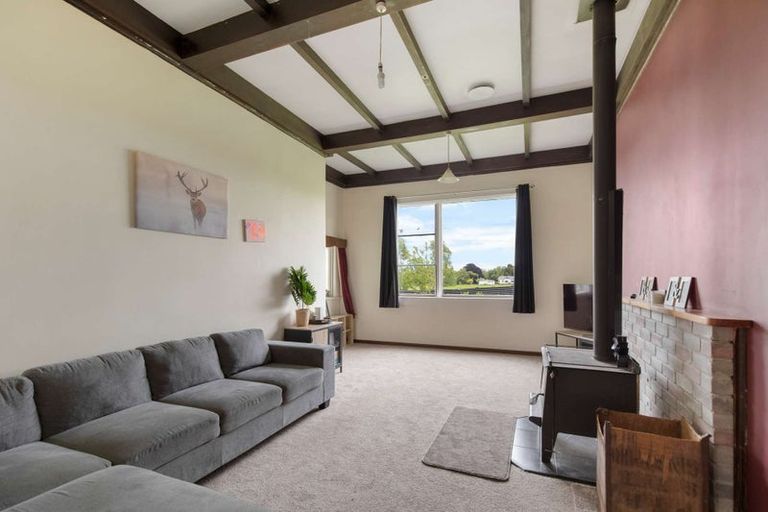 Photo of property in 6 King Edward Street, Eltham, 4322