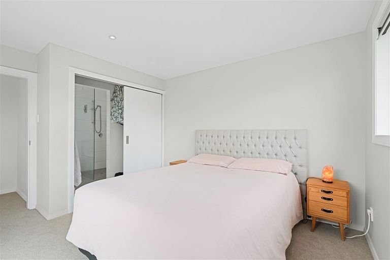 Photo of property in 56 Glenfield Crescent, Mairehau, Christchurch, 8052