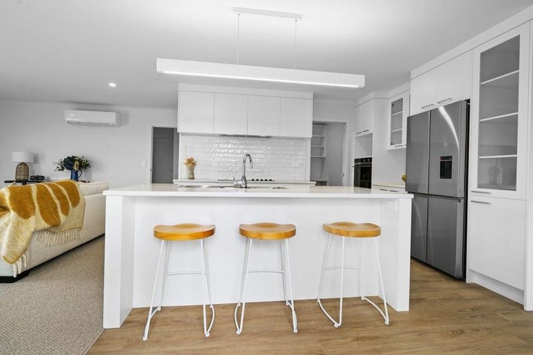 Photo of property in 2 Keri Rua Road, Leamington, 3495