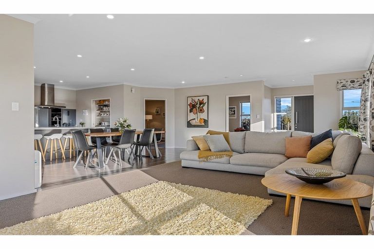 Photo of property in 7 Barnsley Crescent, West Melton, 7618