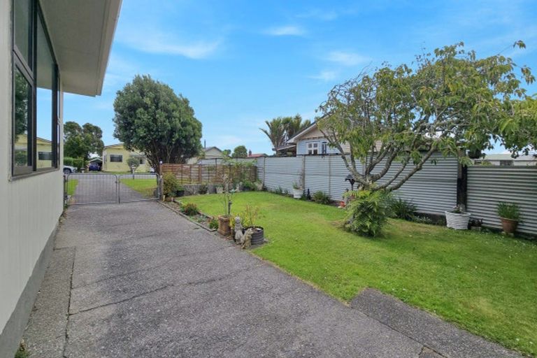 Photo of property in 204 Sewell Street, Hokitika, 7810