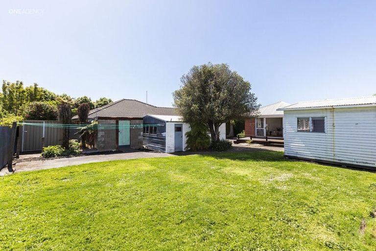 Photo of property in 25 Fenhall Street, Russley, Christchurch, 8042