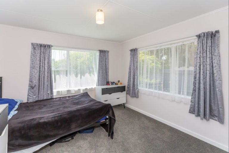 Photo of property in 25 Strathmore Avenue, Levin, 5510