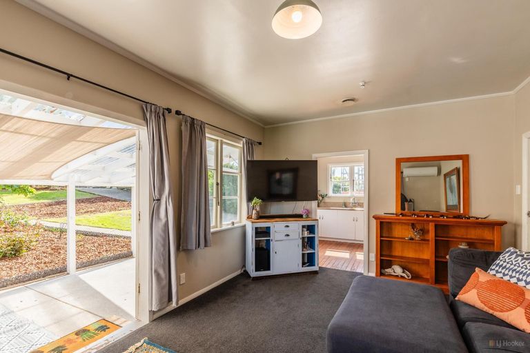 Photo of property in 15 Tay Street, Waimataitai, Timaru, 7910