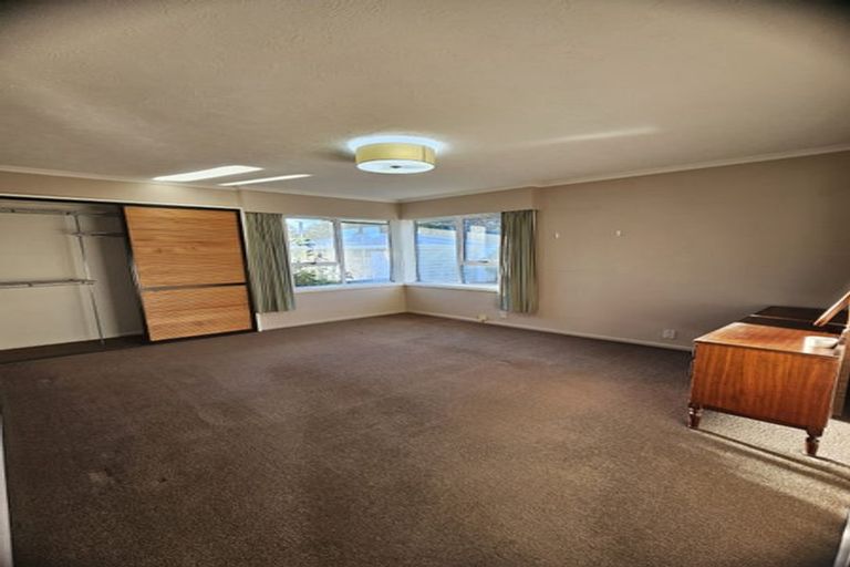 Photo of property in 36 Springbank Street, Bryndwr, Christchurch, 8053