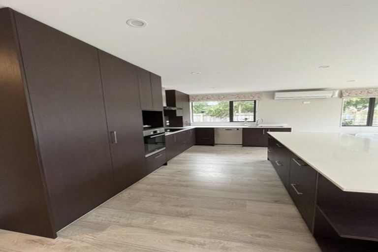 Photo of property in 12 Mangatiti Street, Papakura, 2110