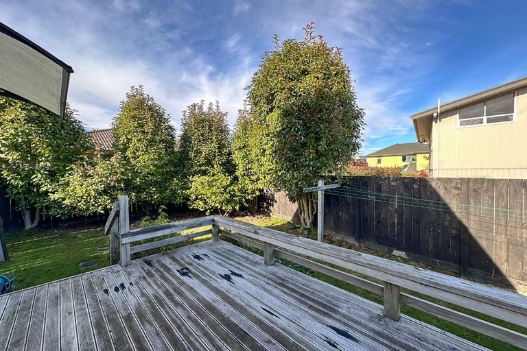 Photo of property in 73 Shepherd Road, Waipahihi, Taupo, 3330