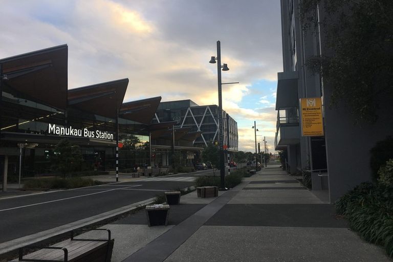 Photo of property in Twin Towers, 811/17 Putney Way, Manukau, Auckland, 2104