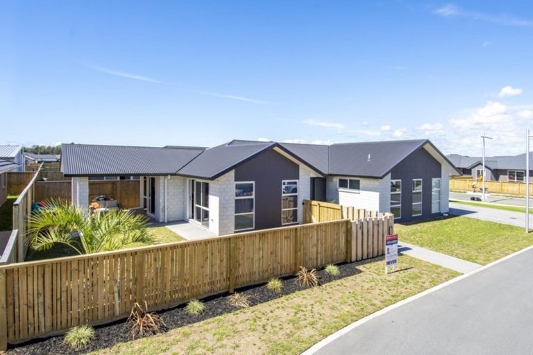 Photo of property in 31 Parkside Mews, Papamoa, 3118