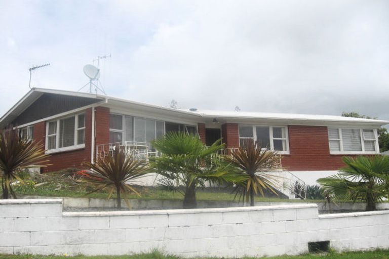 Photo of property in 12 Gilmore Street, Te Puke, 3119