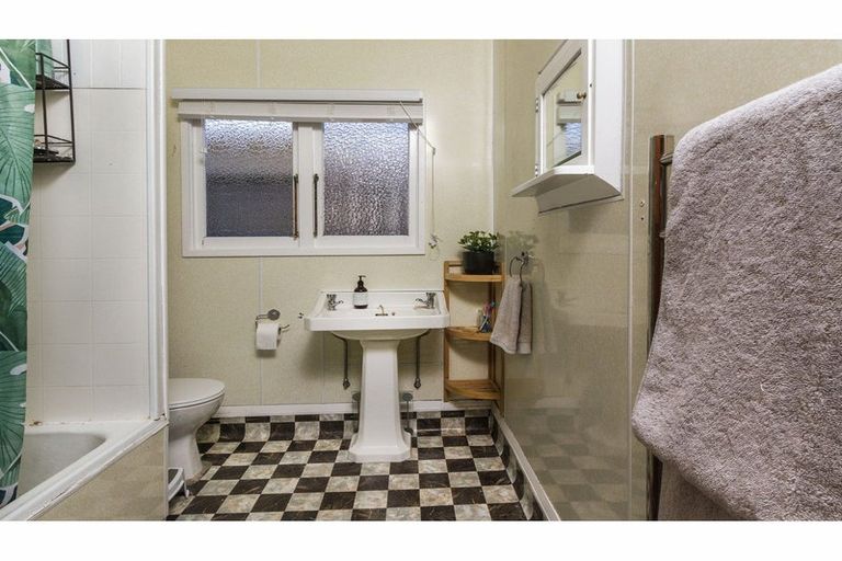 Photo of property in 1 Tasman Street, The Wood, Nelson, 7010