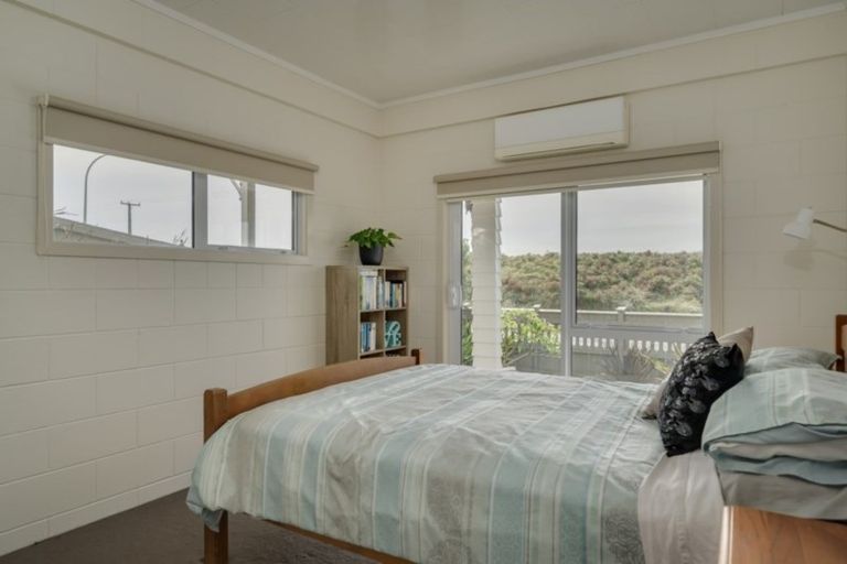 Photo of property in 700a Papamoa Beach Road, Papamoa Beach, Papamoa, 3118