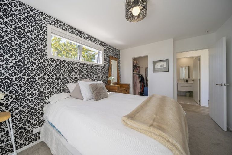 Photo of property in 37 Paton Place, Te Anau, 9600