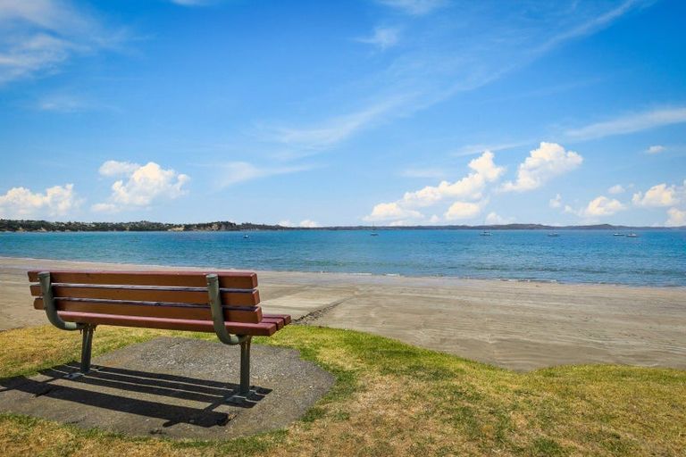 Photo of property in 24b Tindalls Bay Road, Manly, Whangaparaoa, 0930