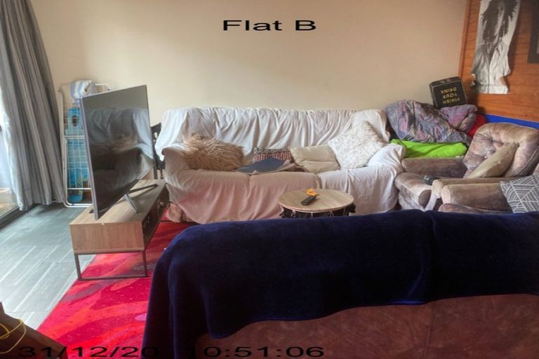 Photo of property in 24 Hyde Street, North Dunedin, Dunedin, 9016