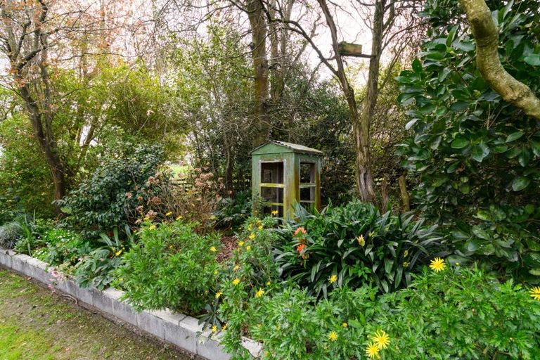 Photo of property in 1308 Rongotea Road, Kairanga, Palmerston North, 4475